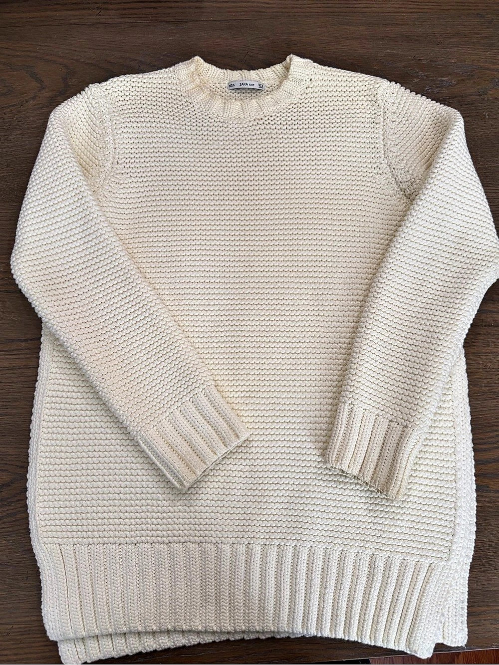 Zara Knit Crewneck Sweater in Cream Size Medium
